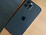 Телефон iPhone 12 Pro