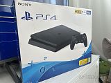 Приставка Sony PlayStation 4 