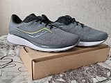Кроссовки Saucony