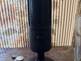 Микрофон Razer Seiren X